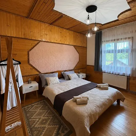 з неймовірними краєвидами, карпатський чан Dream, чан джакузі Guest house Slavske
