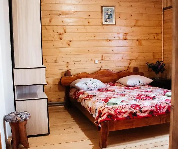 Konukevi з неймовірними краєвидами, карпатський чан Dream, чан джакузі *