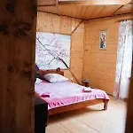 з неймовірними краєвидами, карпатський чан Dream, чан джакузі * Slavske