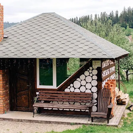 з неймовірними краєвидами, карпатський чан Dream, чан джакузі Guest house Slavske